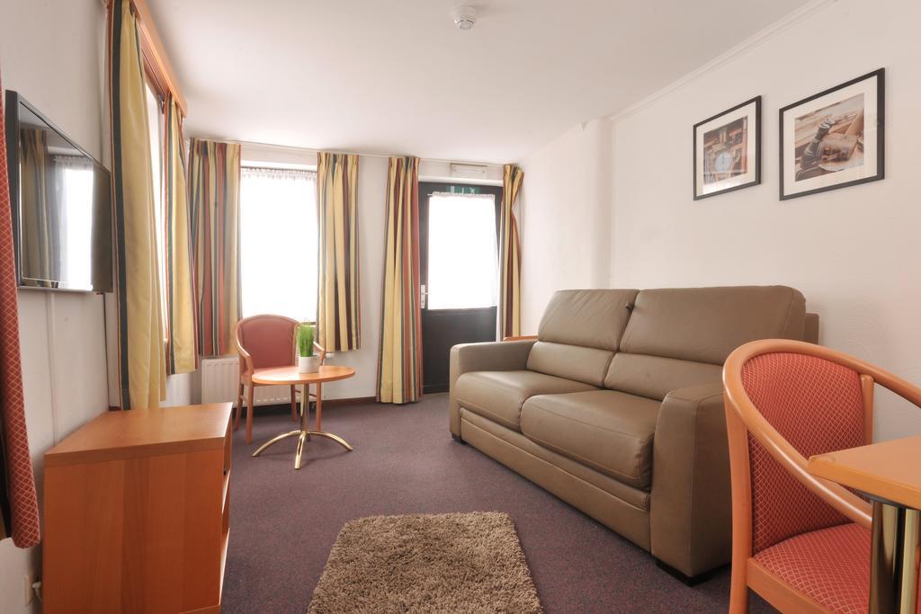 Hotel Du Perron Theux Room photo
